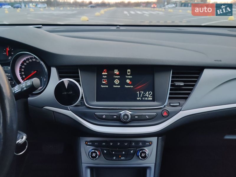 Универсал Opel Astra 2021 в Киеве