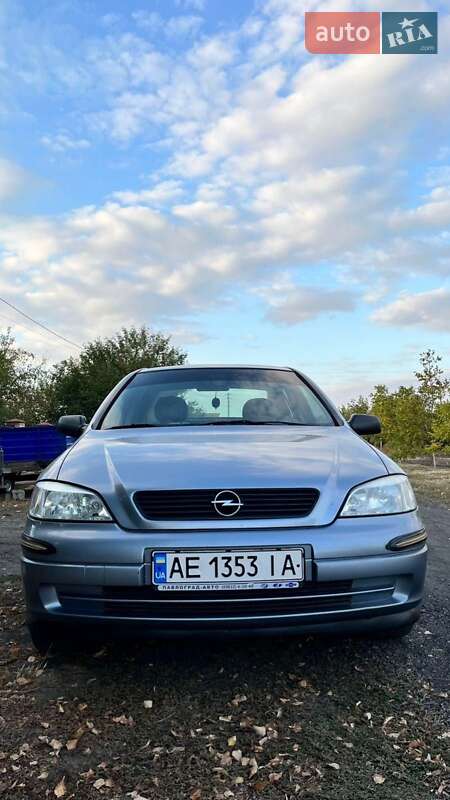 Opel Astra 2006 Opel Astra 2006