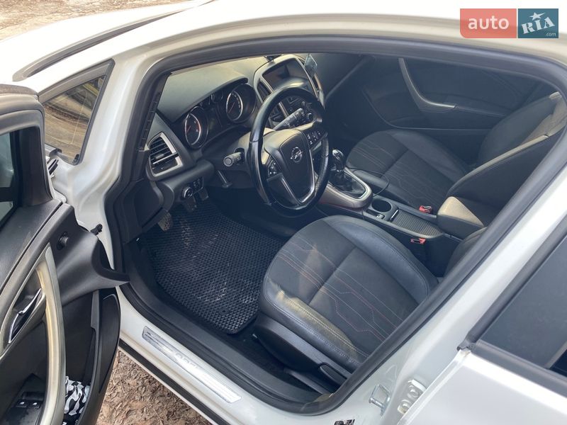 Універсал Opel Astra 2012 в Чорткові фото 3 Універсал Opel Astra 2012 в Чорткові