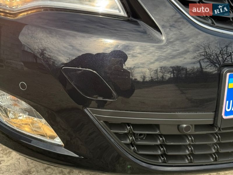 Хэтчбек Opel Astra 2010 в Слобожанском