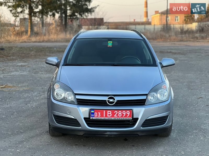 Универсал Opel Astra 2005 в Луцке
