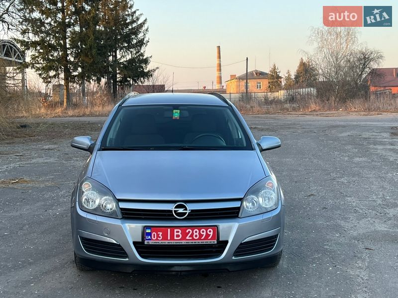 Универсал Opel Astra 2005 в Луцке