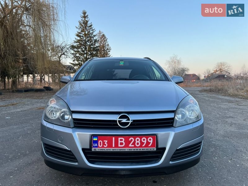 Универсал Opel Astra 2005 в Луцке