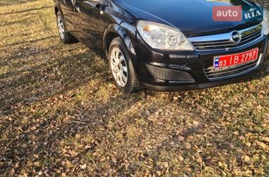 Универсал Opel Astra 2008 в Луцке