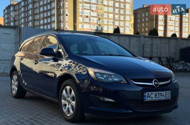 Универсал Opel Astra 2015 в Луцке
