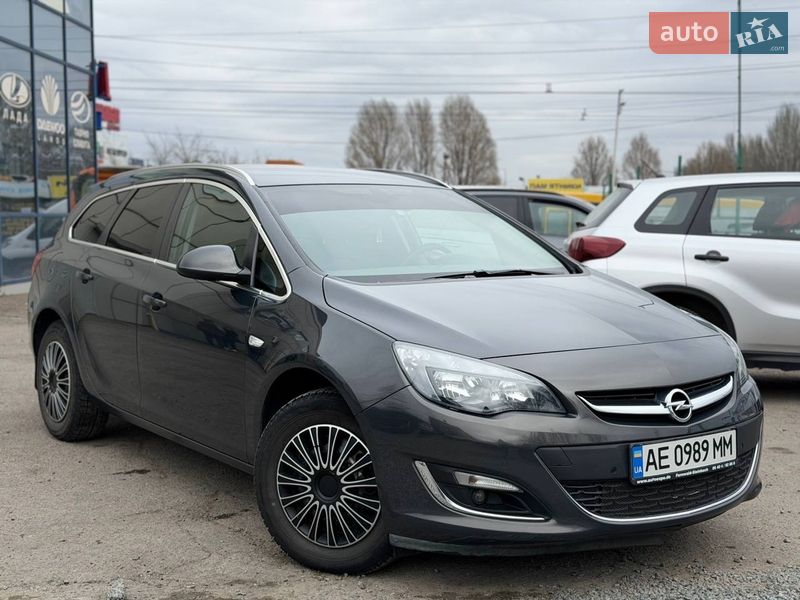 Универсал Opel Astra 2015 в Днепре фото Универсал Opel Astra 2015 в Днепре