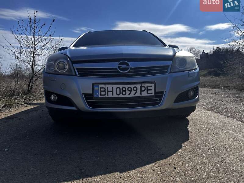 Универсал Opel Astra 2008 в Одессе