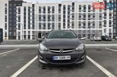 Универсал Opel Astra 2013 в Ровно