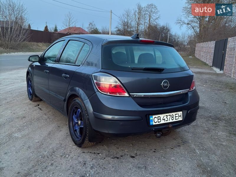 Хетчбек Opel Astra 2007 в Києві фото 4 Хетчбек Opel Astra 2007 в Києві