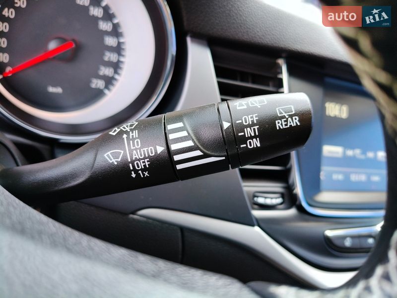 Универсал Opel Astra 2018 в Калуше