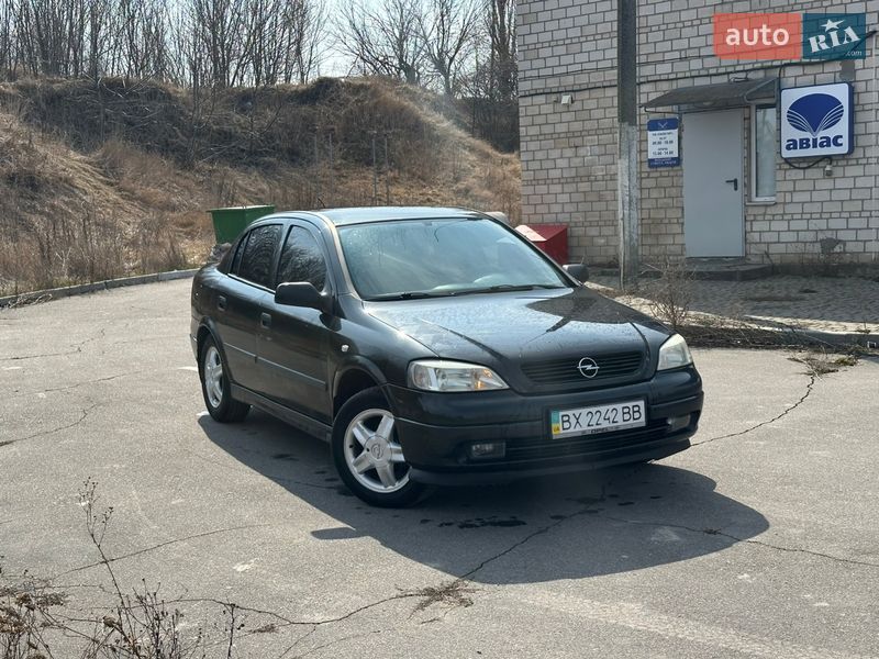 Седан Opel Astra 2006 в Виннице