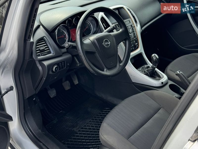 Универсал Opel Astra 2011 в Запорожье фото 11 Универсал Opel Astra 2011 в Запорожье