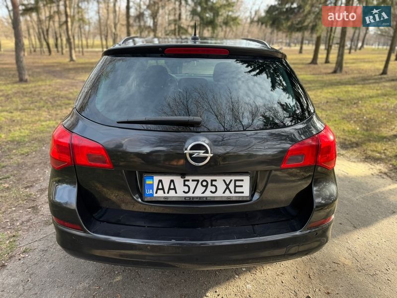 Универсал Opel Astra 2012 в Харькове фото 5 Универсал Opel Astra 2012 в Харькове