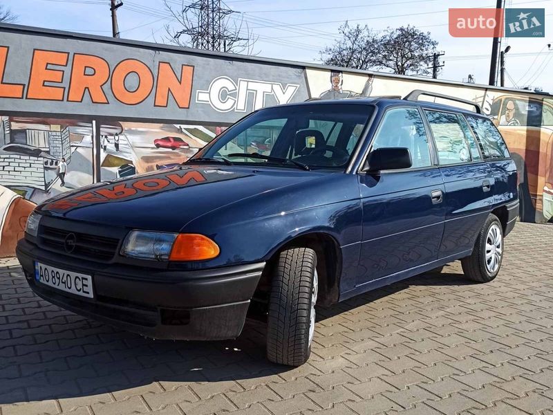 Универсал Opel Astra 1993 в Ужгороде фото 3 Универсал Opel Astra 1993 в Ужгороде