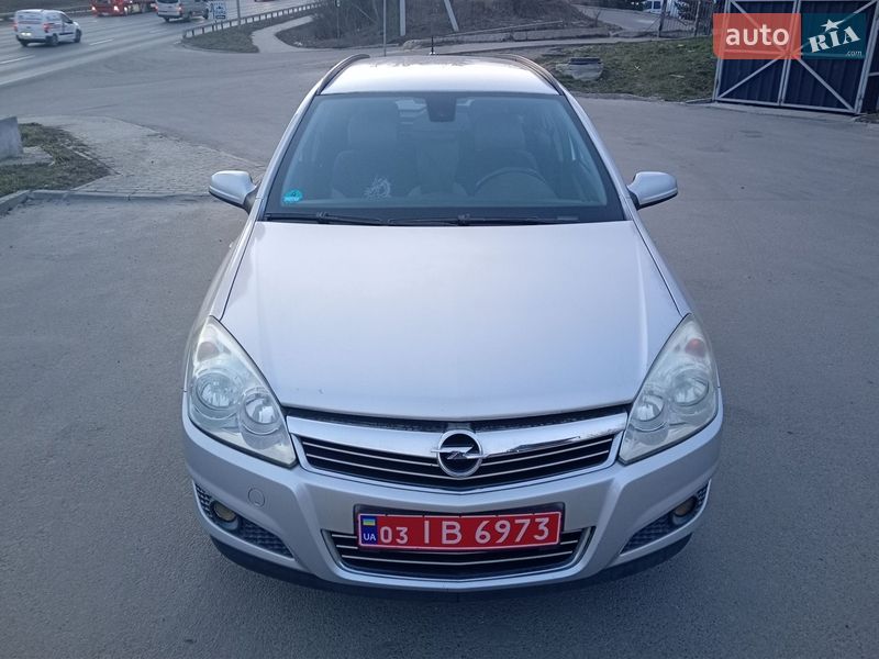 Универсал Opel Astra 2007 в Тернополе