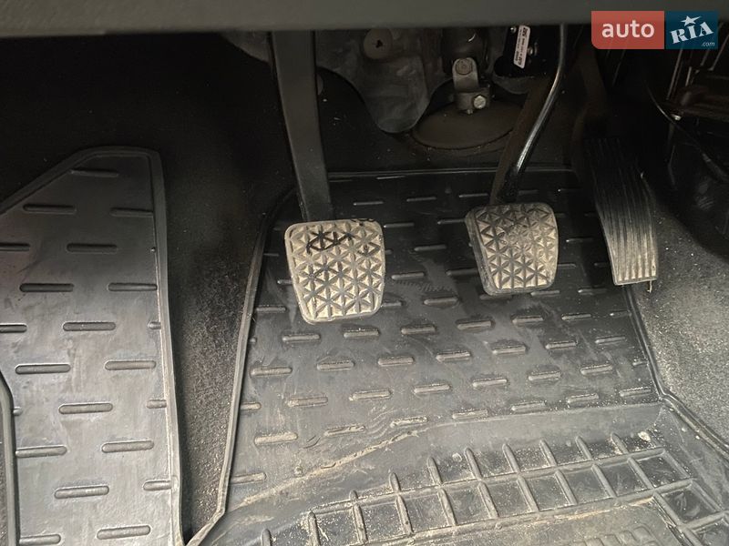 Универсал Opel Astra 2013 в Киеве фото 42 Универсал Opel Astra 2013 в Киеве