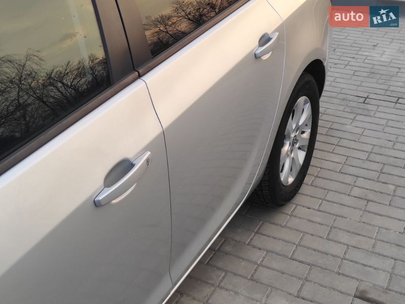 Универсал Opel Astra 2015 в Жвирке фото 3 Универсал Opel Astra 2015 в Жвирке