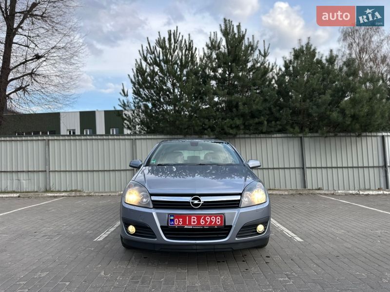 Хэтчбек Opel Astra 2006 в Луцке фото Хэтчбек Opel Astra 2006 в Луцке