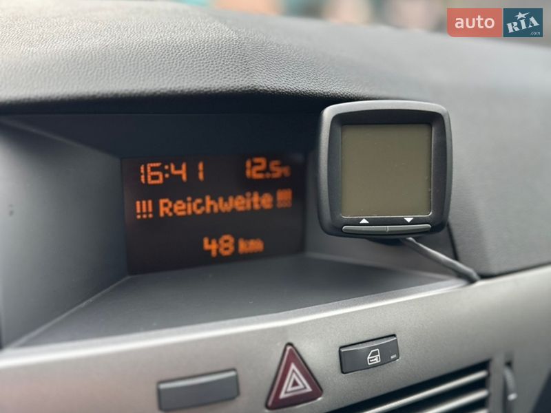 Хэтчбек Opel Astra 2006 в Луцке фото 17 Хэтчбек Opel Astra 2006 в Луцке