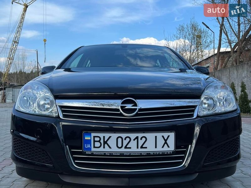 Хэтчбек Opel Astra 2008 в Костополе фото 9 Хэтчбек Opel Astra 2008 в Костополе