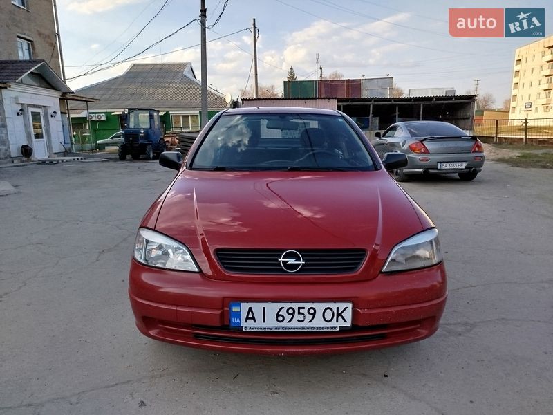 Седан Opel Astra 2007 в Лисянці