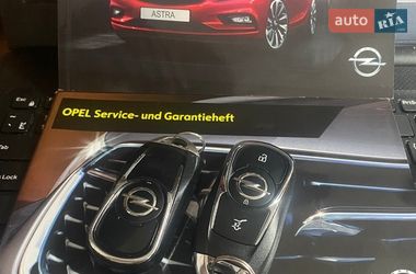 Универсал Opel Astra 2017 в Киеве