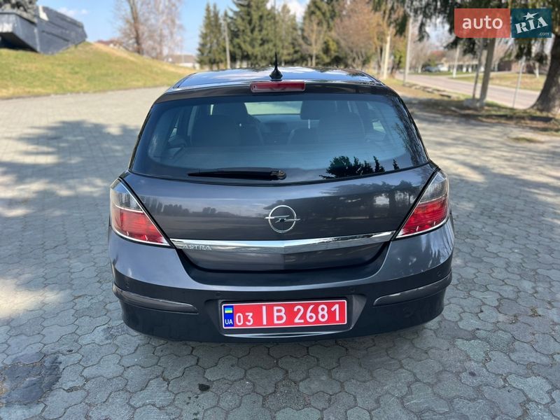 Хэтчбек Opel Astra 2009 в Дубно фото 5 Хэтчбек Opel Astra 2009 в Дубно
