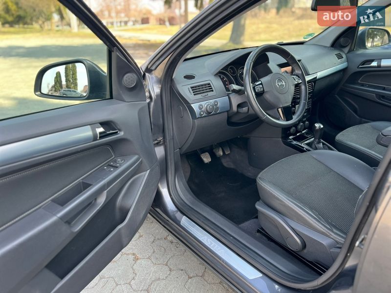 Хэтчбек Opel Astra 2009 в Дубно фото 17 Хэтчбек Opel Astra 2009 в Дубно