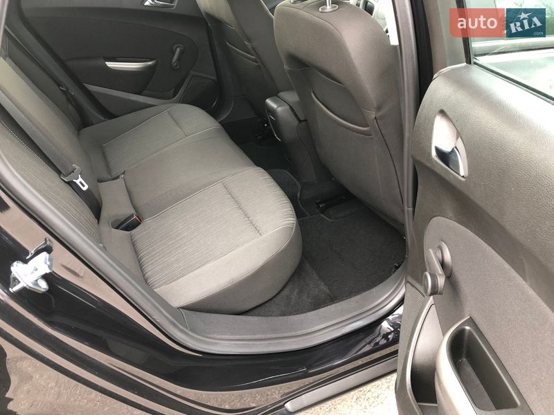 Хэтчбек Opel Astra 2010 в Перемышлянах