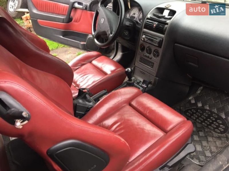 Купе Opel Astra 2000 в Луцке