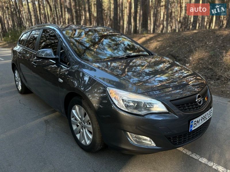 Универсал Opel Astra 2011 в Ахтырке фото 4 Универсал Opel Astra 2011 в Ахтырке
