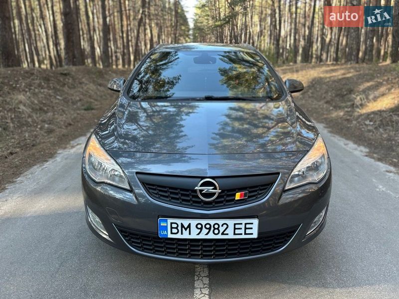 Универсал Opel Astra 2011 в Ахтырке фото 2 Универсал Opel Astra 2011 в Ахтырке