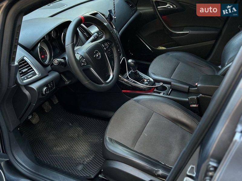 Универсал Opel Astra 2011 в Ахтырке фото 13 Универсал Opel Astra 2011 в Ахтырке