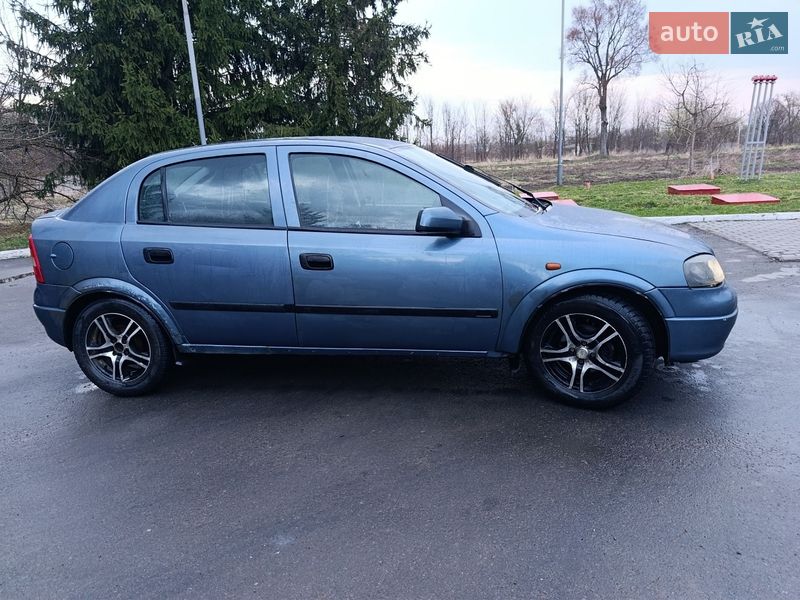Хэтчбек Opel Astra 1998 в Жидачове фото 4 Хэтчбек Opel Astra 1998 в Жидачове