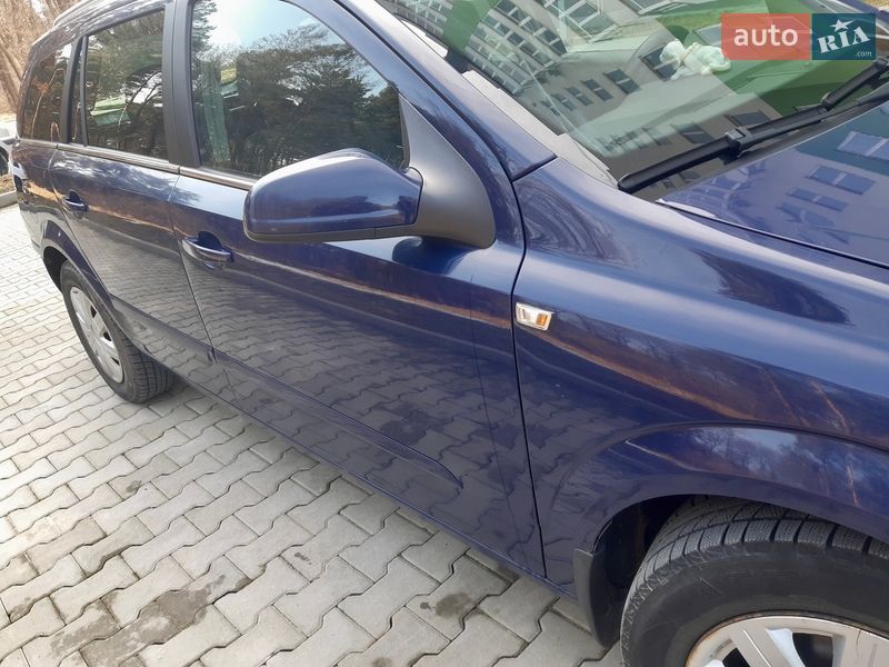 Универсал Opel Astra 2007 в Львове