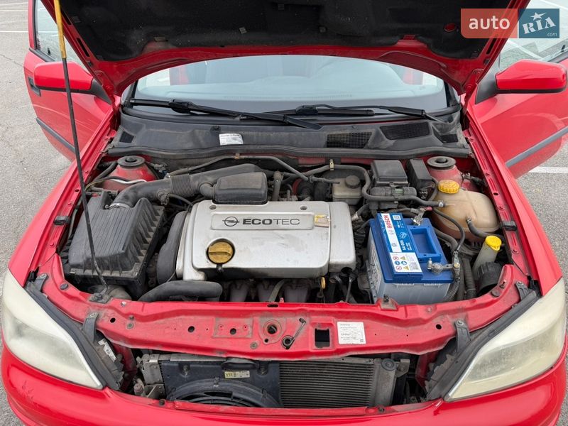 Хэтчбек Opel Astra 2002 в Киеве