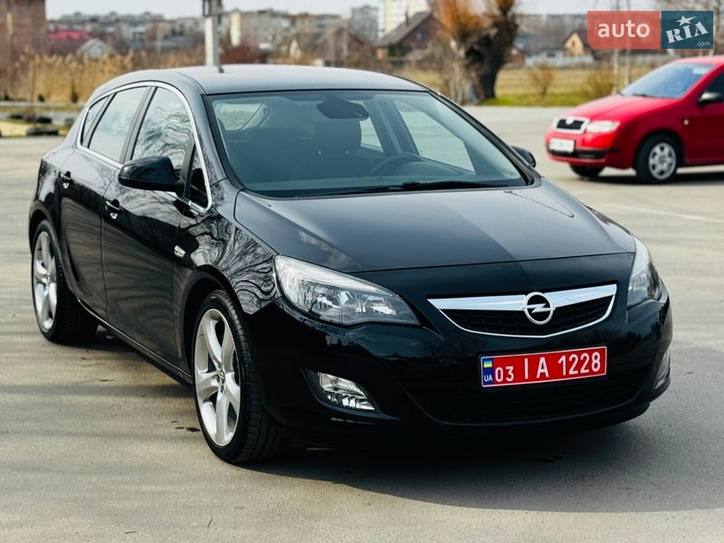 Хэтчбек Opel Astra 2010 в Здолбунове фото 2 Хэтчбек Opel Astra 2010 в Здолбунове