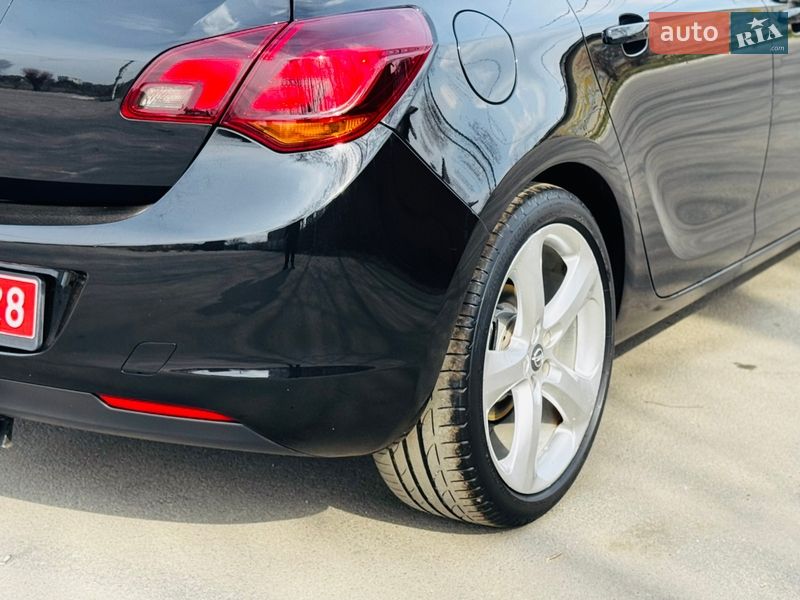 Хэтчбек Opel Astra 2010 в Здолбунове фото 16 Хэтчбек Opel Astra 2010 в Здолбунове