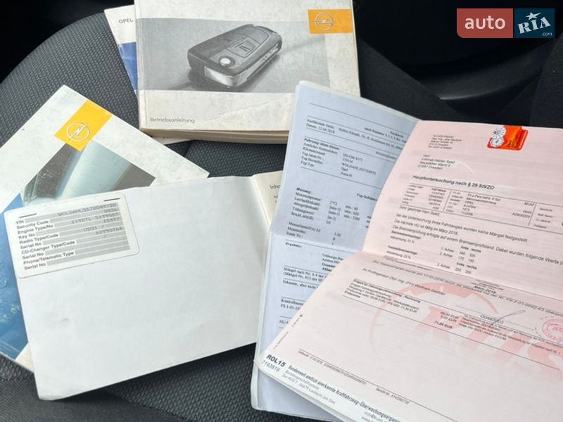 Универсал Opel Astra 2006 в Золочеве