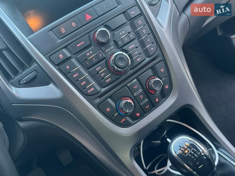 Универсал Opel Astra 2015 в Луцке фото 11 Универсал Opel Astra 2015 в Луцке
