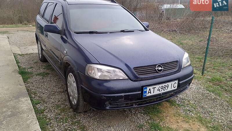 Универсал Opel Astra 2003 в Коломые