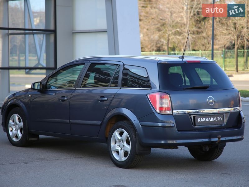 Универсал Opel Astra 2008 в Харькове