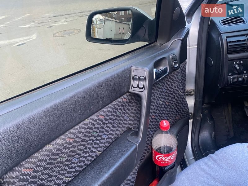 Хэтчбек Opel Astra 2002 в Киеве