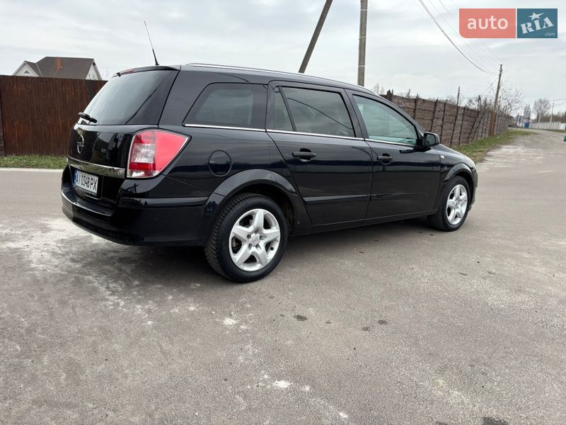 Універсал Opel Astra 2007 в Борисполі