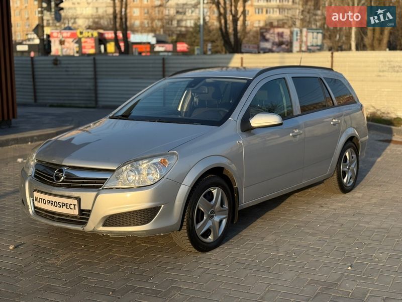 Универсал Opel Astra 2009 в Кривом Роге фото Универсал Opel Astra 2009 в Кривом Роге