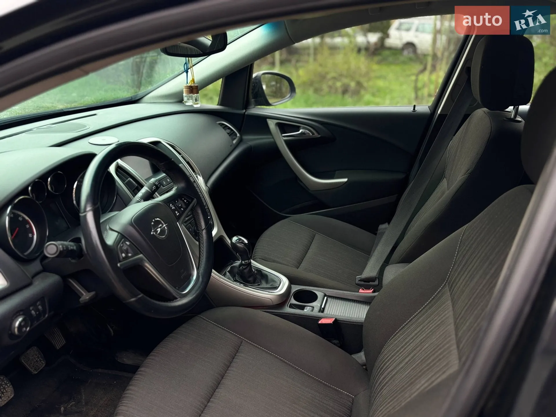 2011 Opel Astra - мініатюра 12
