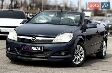Кабриолет Opel Astra 2008 в Кривом Роге