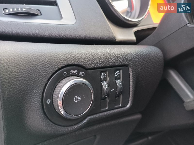 Універсал Opel Astra 2015 в Павлограді