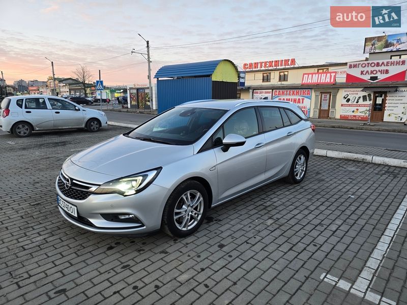Opel Astra 2016