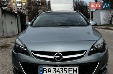 Універсал Opel Astra 2014 в Кропивницькому